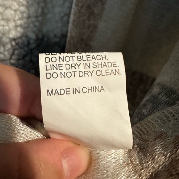 Cozy Plaid Teddy Jacket - Cream and Brown NWOT - Picture 4 of 4